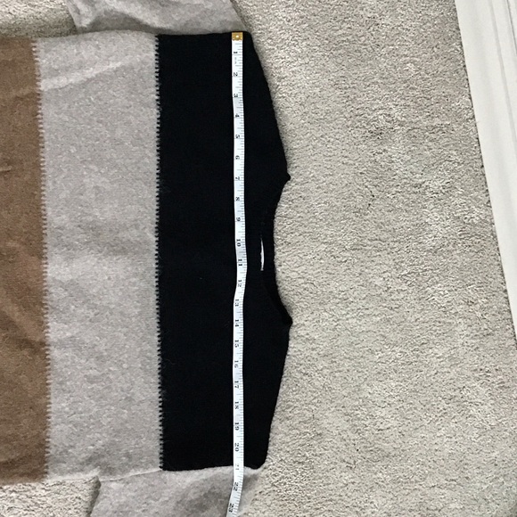 Womens Color Block Sweater - Black, Gray, Brown - Picture 2 of 7